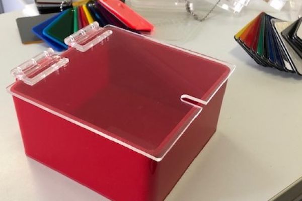 red-chilli-box4C0A1F09-DF3B-6C1B-0732-86BFFF06B57F.jpg